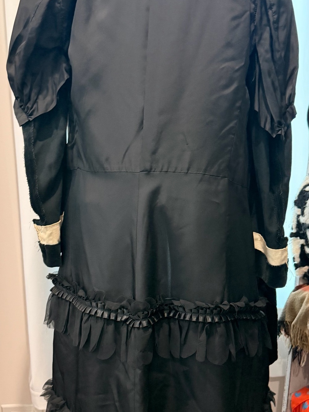 Comme des Garcons Black Jacket with Gold Logo Tag - Picture 6 of 13